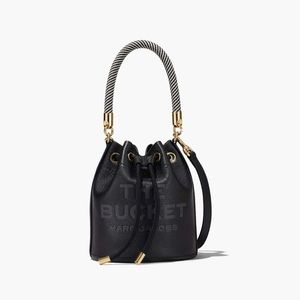 Iso the leather bucket bag